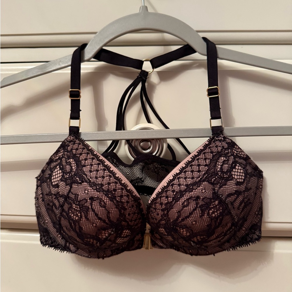 Victoria’s Secret Bombshell Lace Plunge Front Close Add 2 Cups Bra